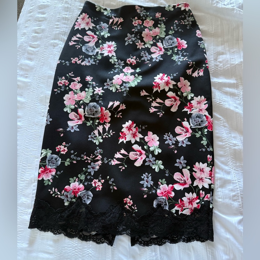 Express Black Floral Pencil Skirt